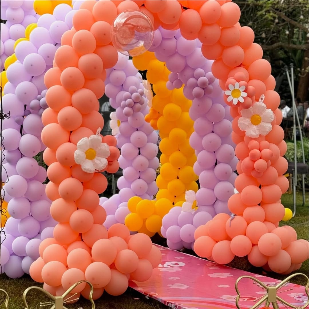 Balloon Garlands & Décor for Hire