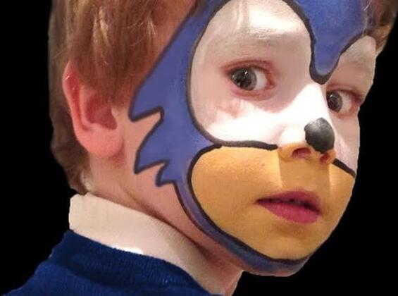 Professional clown entertainment with balloon twisting and magic tricks for kids parties in Nairobi