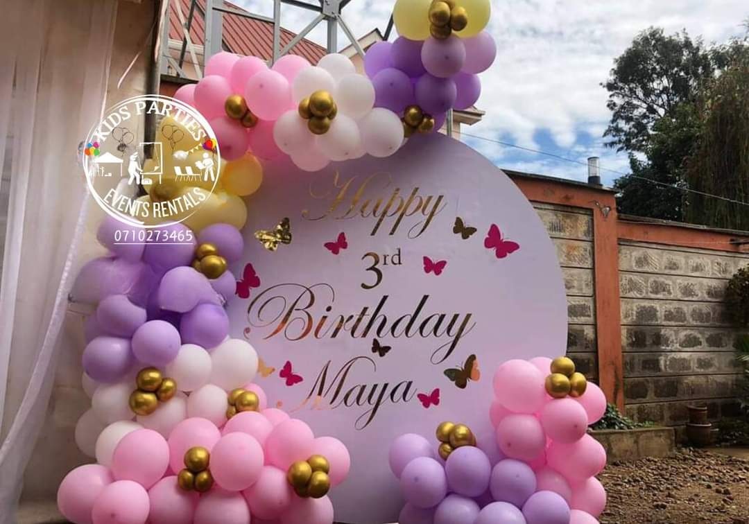 Luxe Round Board Balloon Arch and Pedestal Cake Stand with Themed Balloons Decor for Hire in Nairobi - view 4
