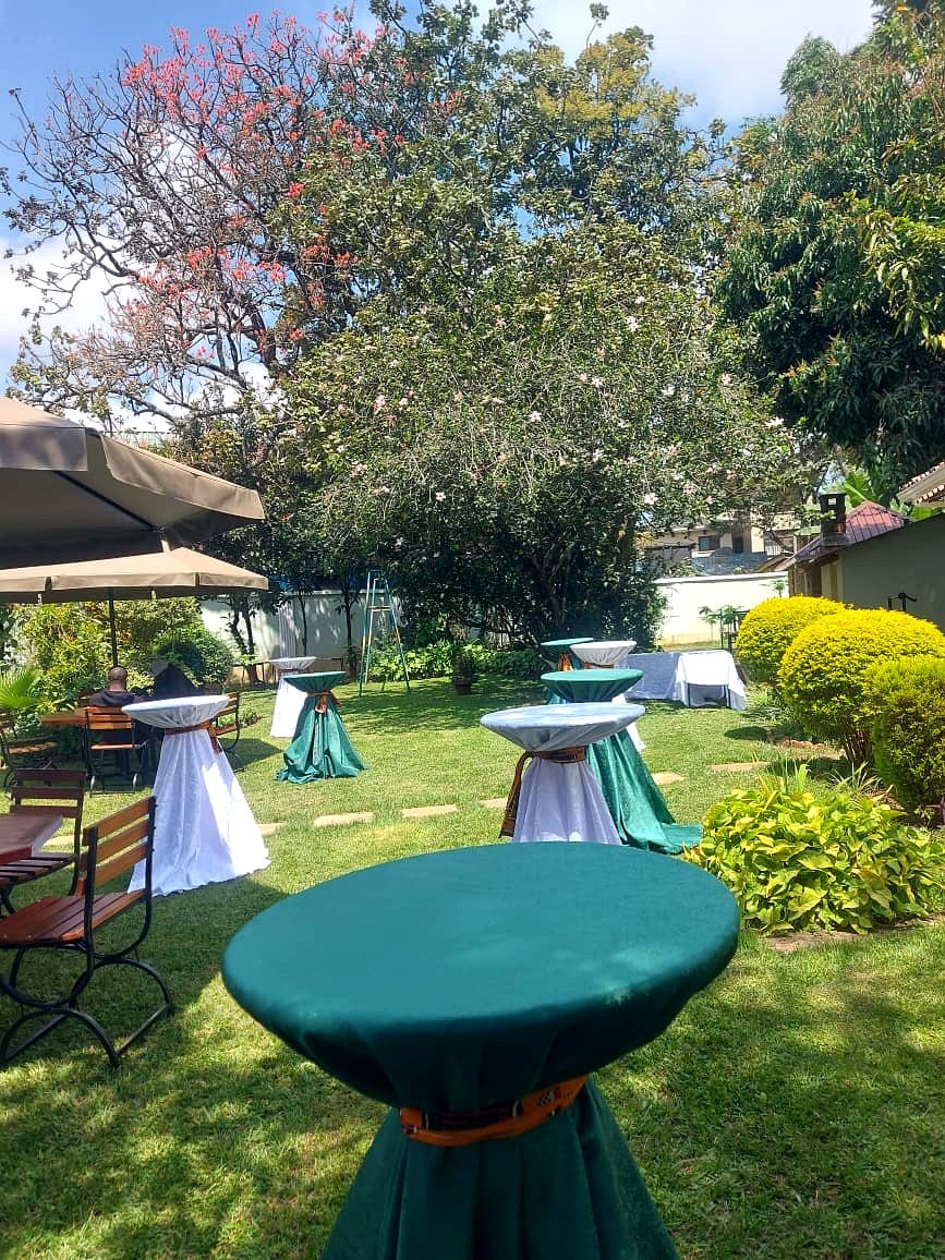 Standard Cocktail Table / Bar Table for Hire &mdash; corporate event item for hire in Nairobi (12)