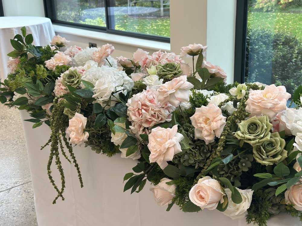 Artificial Flowers Centerpiece (30cm) for Hire in Nairobi - view 6