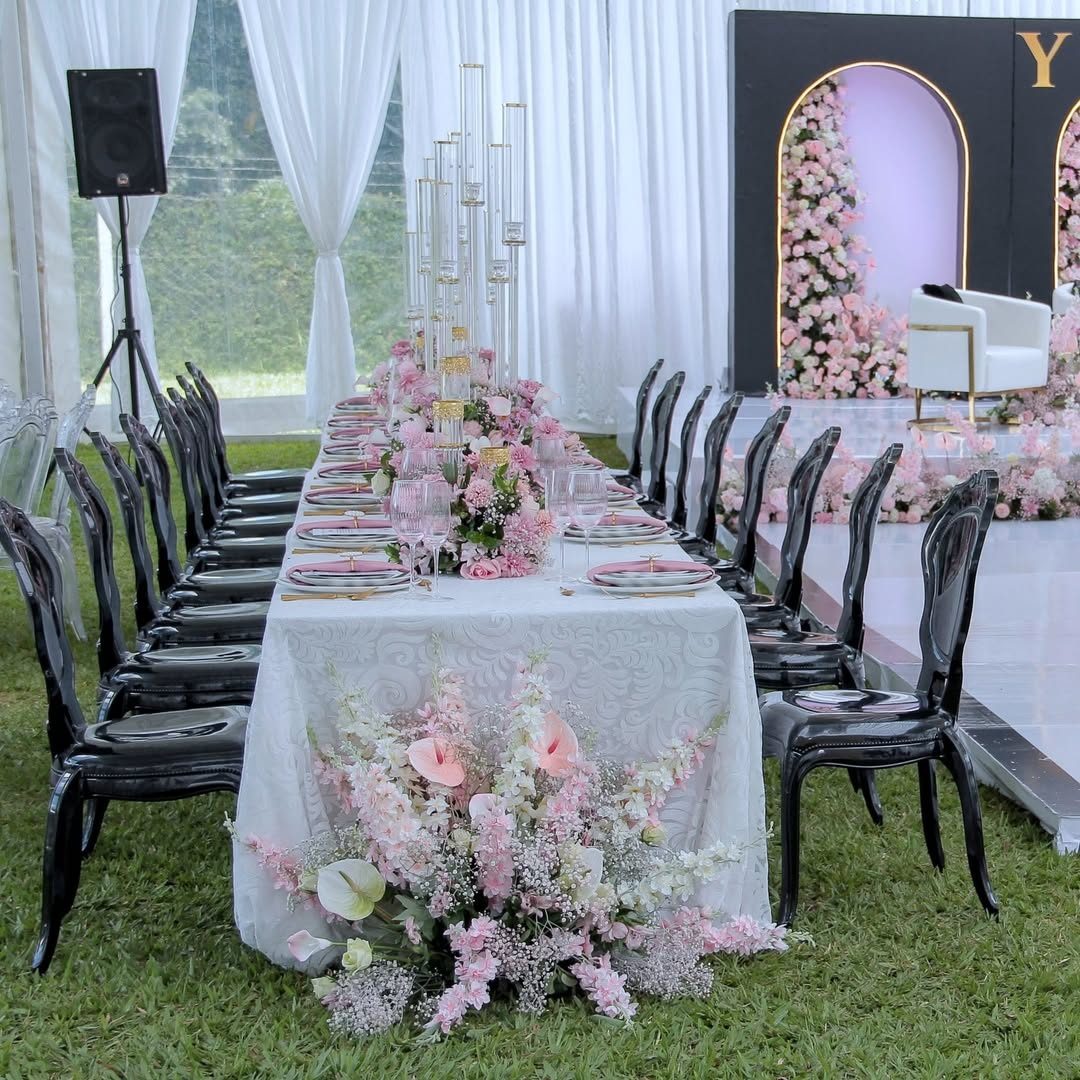 Luxury Vogue Chairs (Black) for Hire in Nairobi - view 2