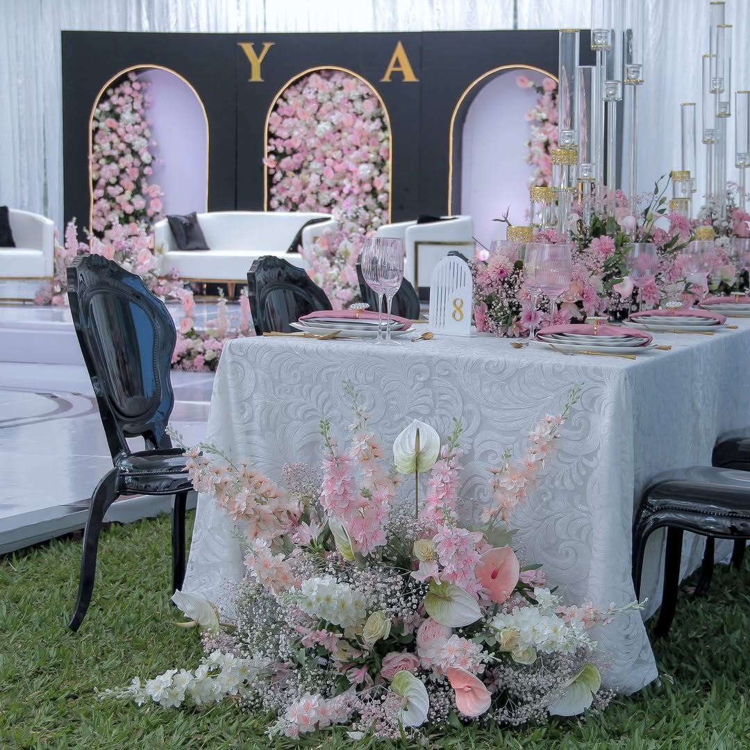 Luxury Vogue Chairs (Black) for Hire in Nairobi - view 3