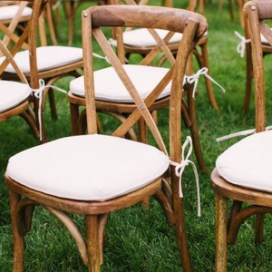 Designer ceremony chairs in action &mdash; Popular Ceremony Chairs in Action (5)