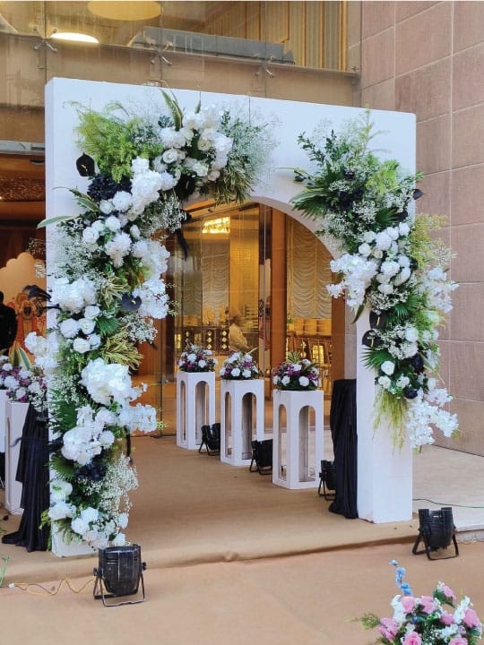 Elegant Entrance Arch with Flowers for Hire &mdash; wedding item for hire in Nairobi (4)