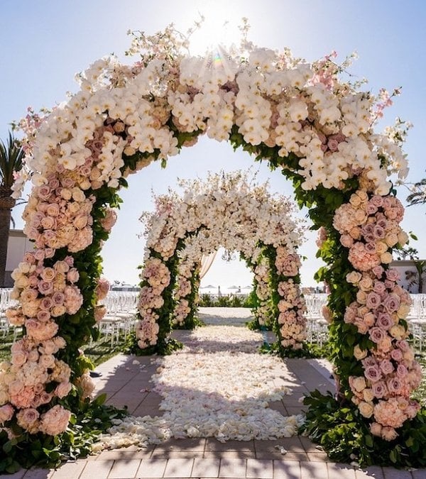Floral Entrance Arch for Hire &mdash; wedding item for hire in Nairobi (1)