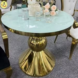 Glass Cake Display and Cutting Table for Hire &mdash; wedding item for hire in Nairobi (3)